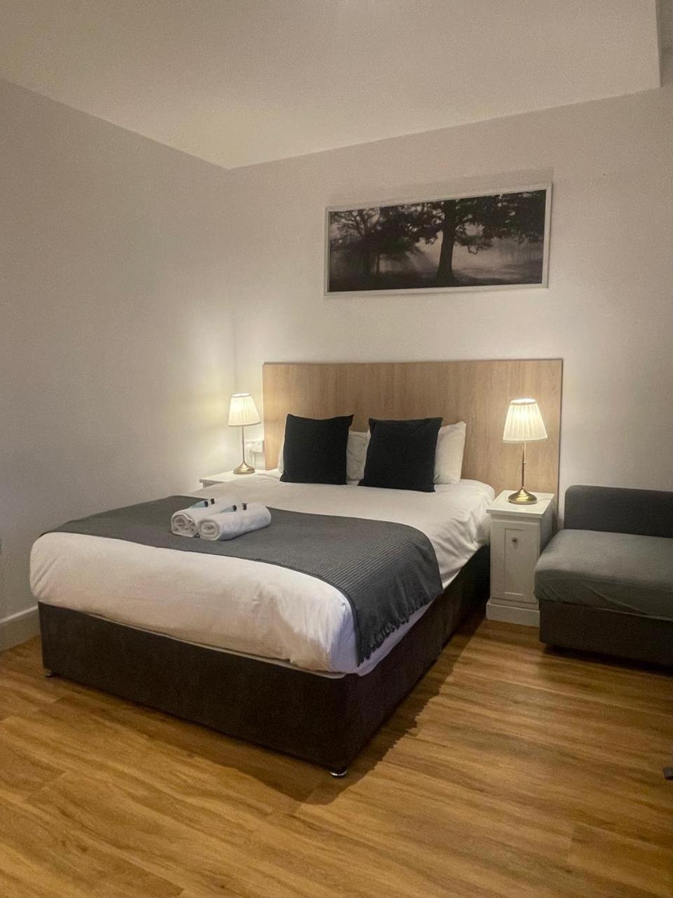 Equitable Hotel London Bagian luar foto