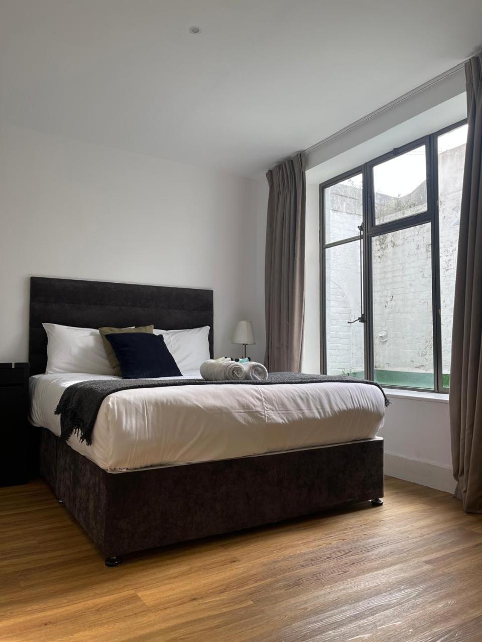 Equitable Hotel London Bagian luar foto