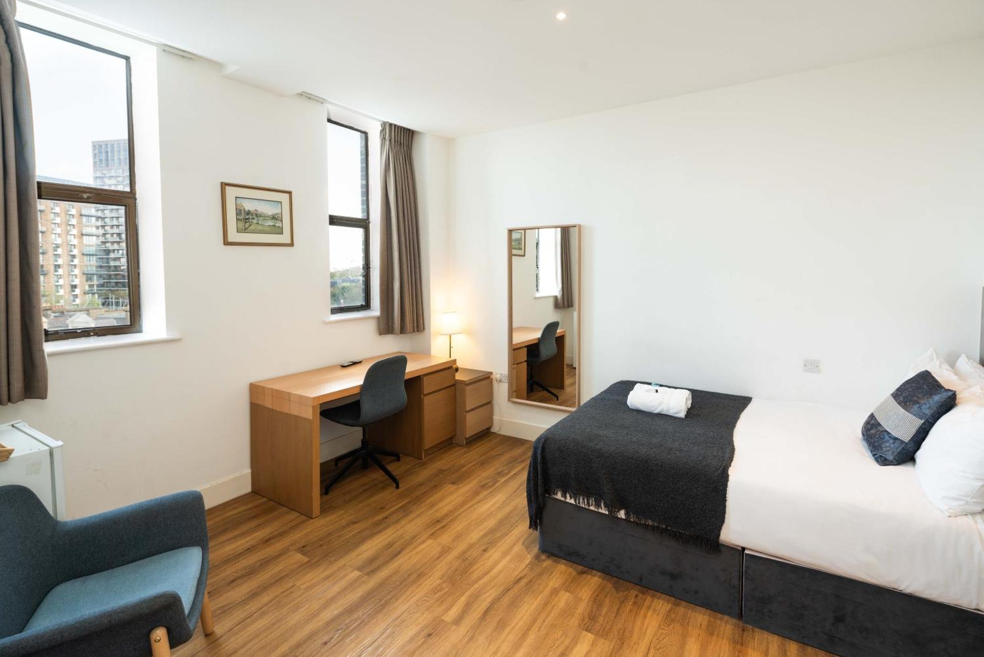 Equitable Hotel London Bagian luar foto