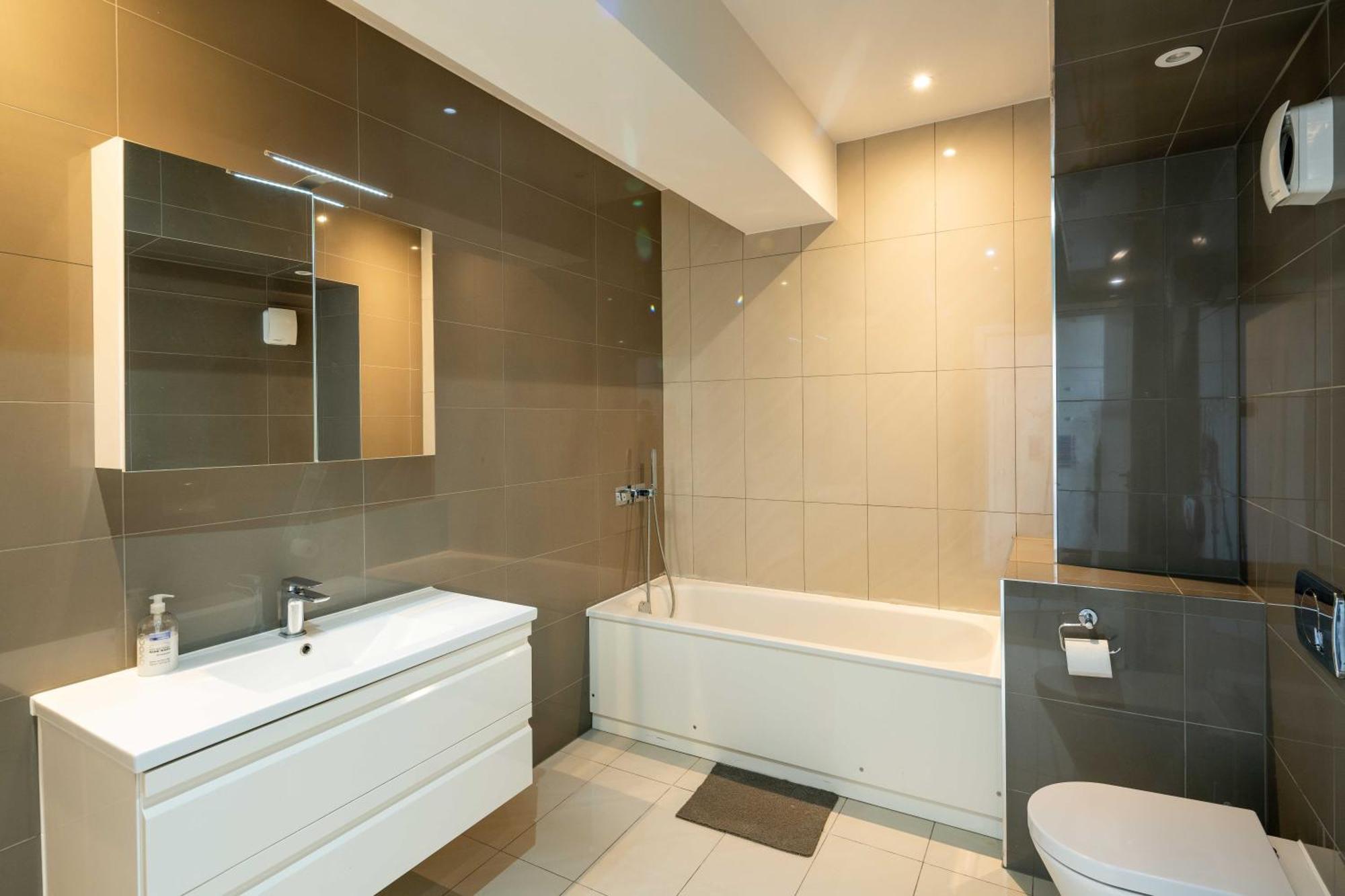 Equitable Hotel London Bagian luar foto