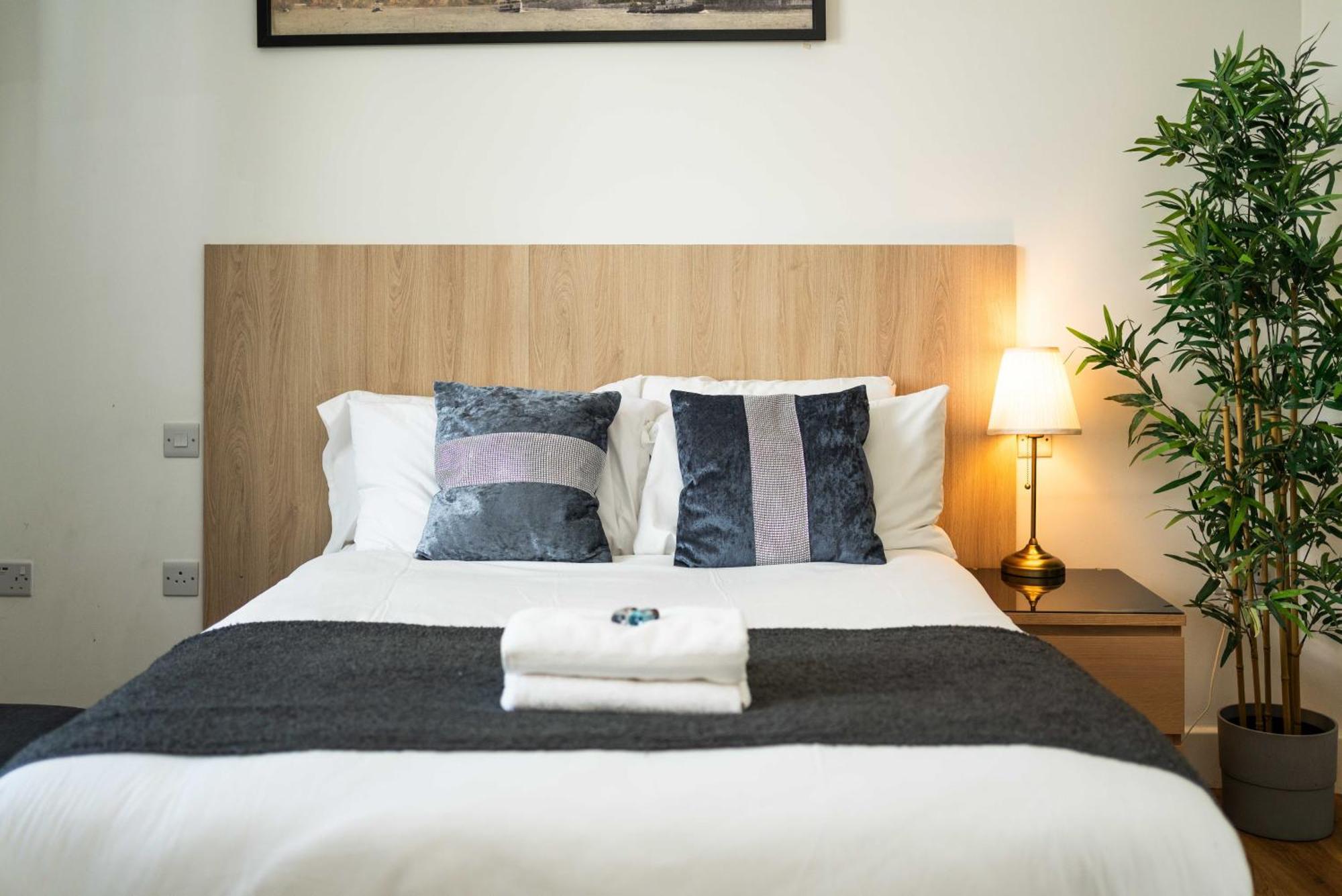 Equitable Hotel London Bagian luar foto